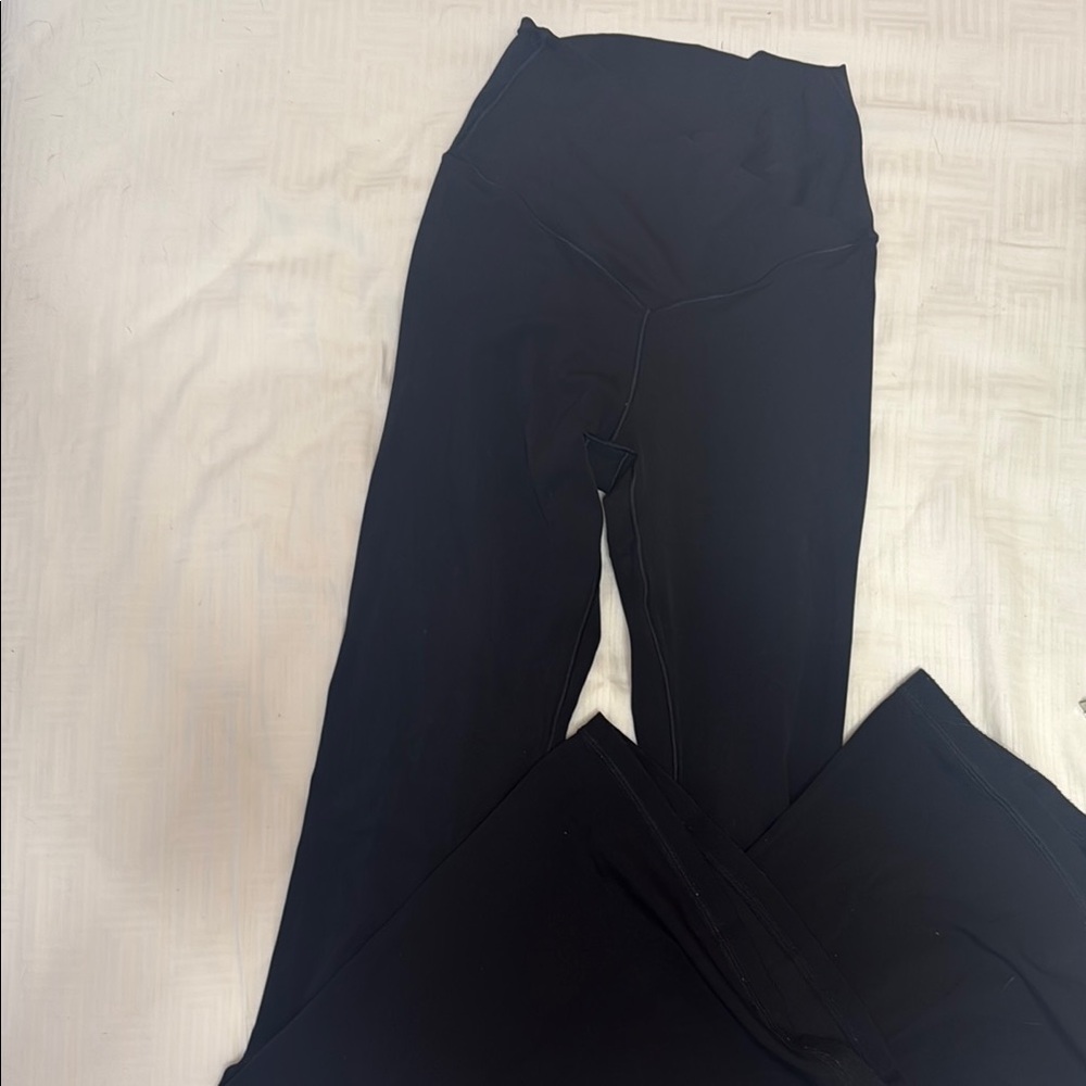 Aerie Black High-Waisted crossover flared Leggings ‘Offline’